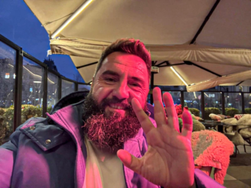 Mascarea suferinței prin pozitivitate
